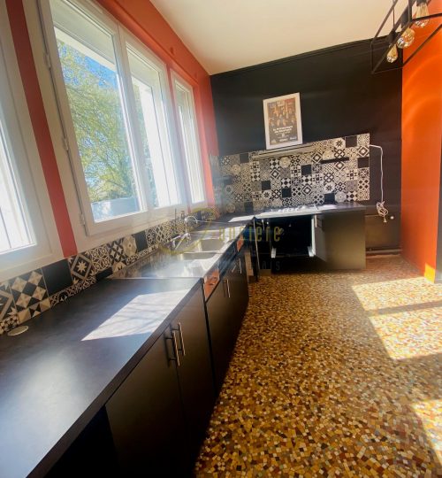 Belle Maison charme de l’ancien avec piscine en plein coeur de Saint-Doulchard