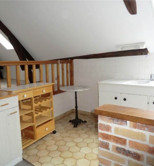 Appartement à rénover au pied de la cathédrale de Bourges