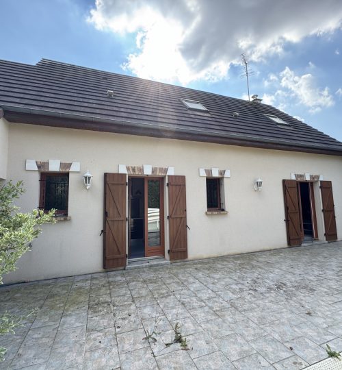 Maison familiale aux portes de Bourges