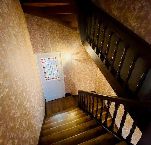 Maison de Maitre à deux pas de la Cathédrale avec très beau jardin