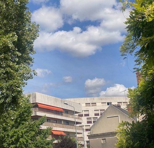 Exclusivité appartement résidence des Pres Fleuris face au jardin des Pres Fichaux