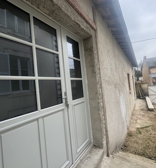 Appartement à aménager avec son jardinet privatif