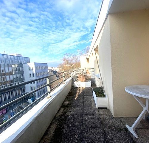 Appartement T2 dans une résidence sécurisée avec balcon – possibilité de services seniors