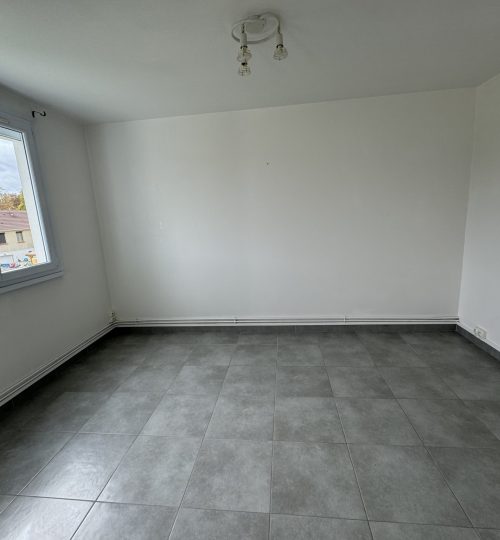 Appartement T3 traversant avec balcon avec ascenseur au sein d’une résidence idéal 1er achat ou investissement