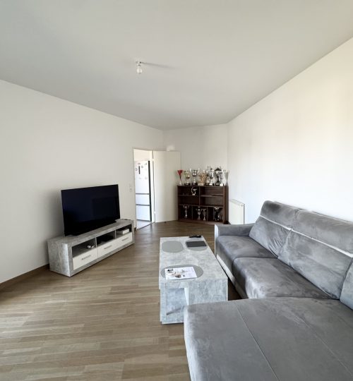 Exclusivité   Appartement T3 avec terrasse et parking couvert   Résidence Avaricum, Bourges centre-ville
