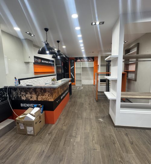 Local commercial boucle marchande rue Mirebeau