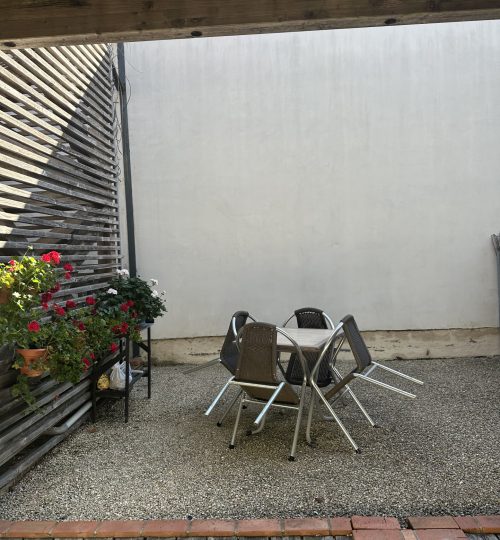 Exclusivité studio loué avec terrasse privative en coeur de centre-ville
