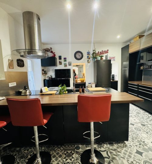 Très bel appartement, charme de l’ancien rénové au pied de la cathédrale