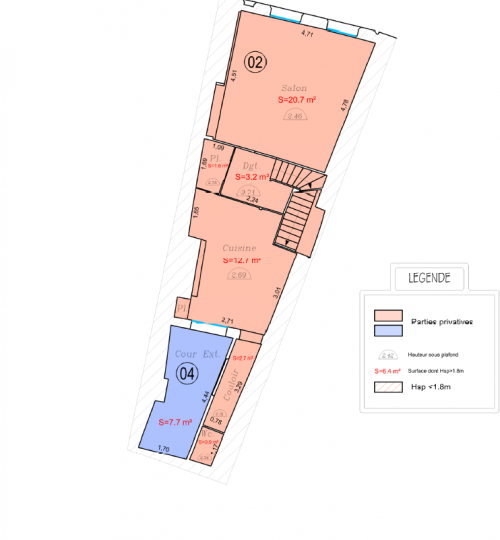 Appartement à rénover   Hyper-centre de Bourges   109,70 m2 Carrez avec terrasse privative
