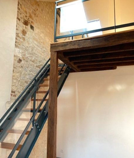 Exclusivité appartement T2 en duplex actuellement loué au pied du coeur du centre-ville