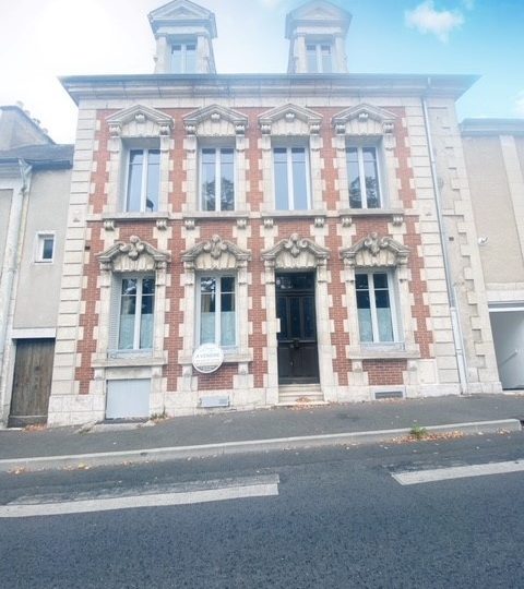 Maison charme de l’ancien année 1900 au pied de la Cathédrale
