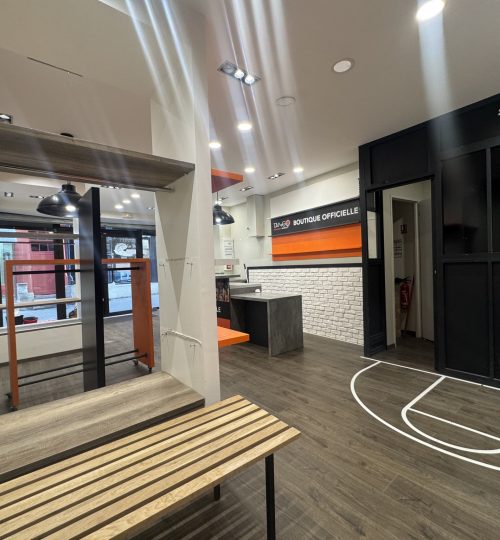 Local commercial boucle marchande rue Mirebeau