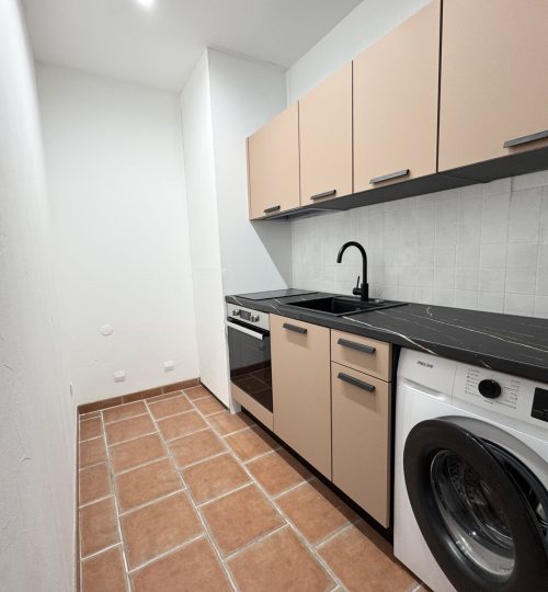 Exclusivité Appartement T2 rénové   Centre historique de Bourges