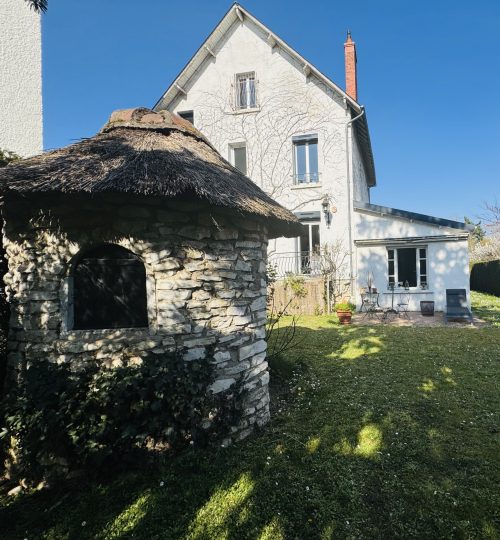 Maison année 30 quartier Saint Henri charme de l&rsquo;ancien avec agréable jardin