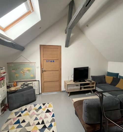 Propriété pleine de charme en bord de rivière