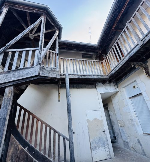 Exclusivité, appartement T3 sous combles entre la rue d&rsquo;auron et rue de la chappe