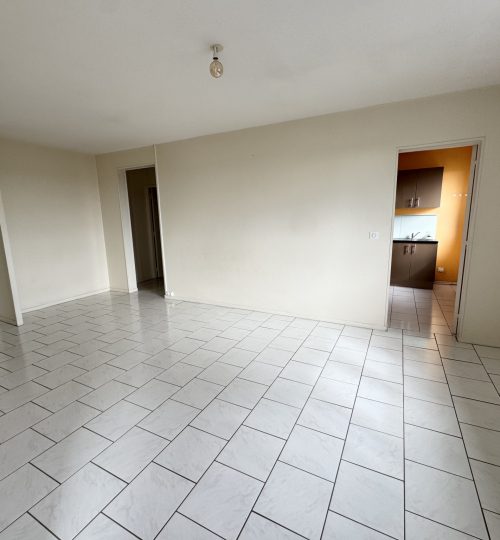 EXCLUSIVITÉ   Appartement lumineux proche gare avec ascenseur et stationnement