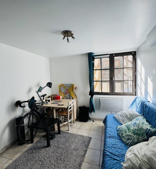 Idéal investissement locatif meublé studio plein coeur de centre-ville