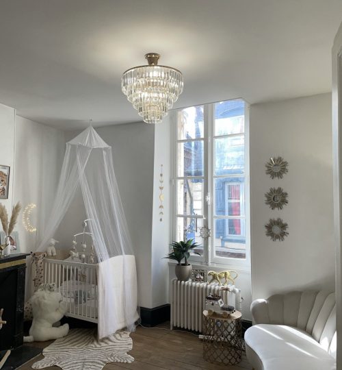 Coeur de centre-ville de Bourges, au pied du Palais Jacques Coeur, appartement rénové avec grande terrasse, pi