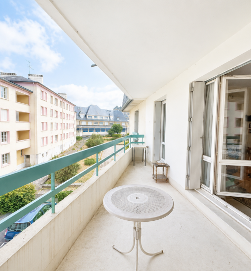Appartement avec terrasse et parking privatif   Hyper centre de Bourges