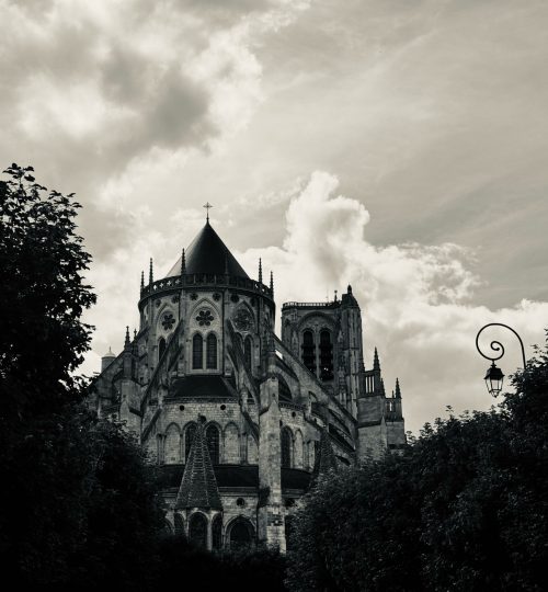 Appartement de charme au pied de la cathédrale de Bourges