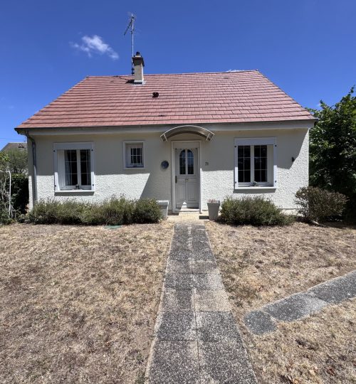 Maison de plain-pied avec sous-sol quartier Gionne avec agréable jardin